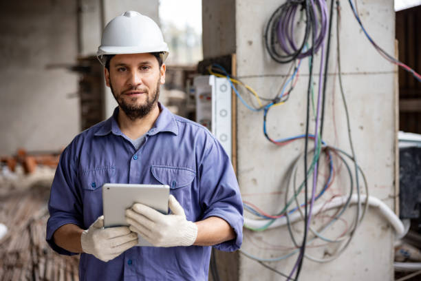 Best Electrician for Home Renovation  in Flora, IL